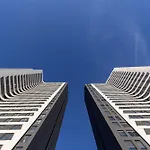 Malaga Skyline 5 Pool & Parking Free